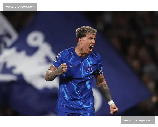 穆尼奥斯：师从皇马传奇，阿隆索点燃青春风暴